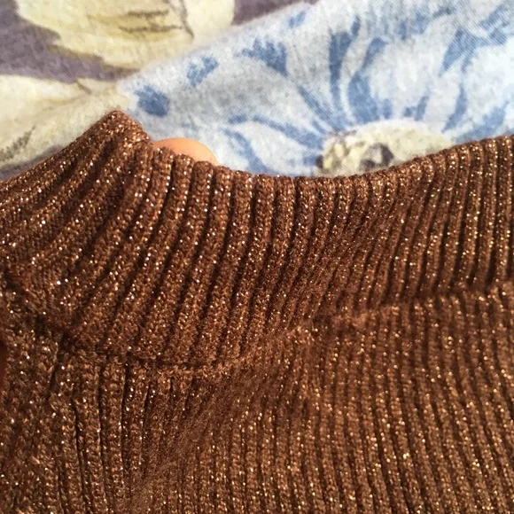 🍻Cover story cold shoulder Shimmer Sweater Large 🍻 - Picture 7 of 15